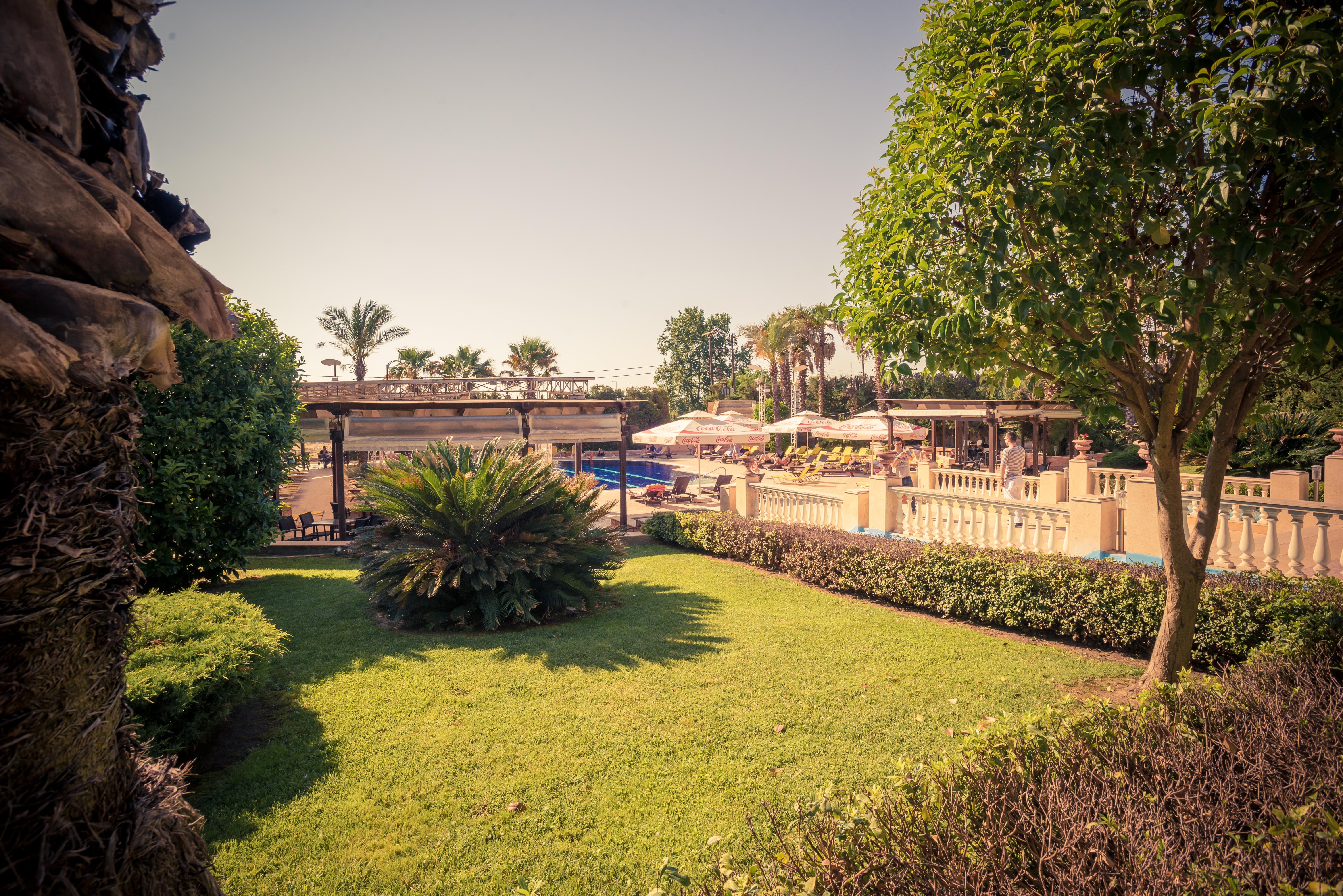 Avalon Airport Hotel Thessaloniki Thermi Exterior photo