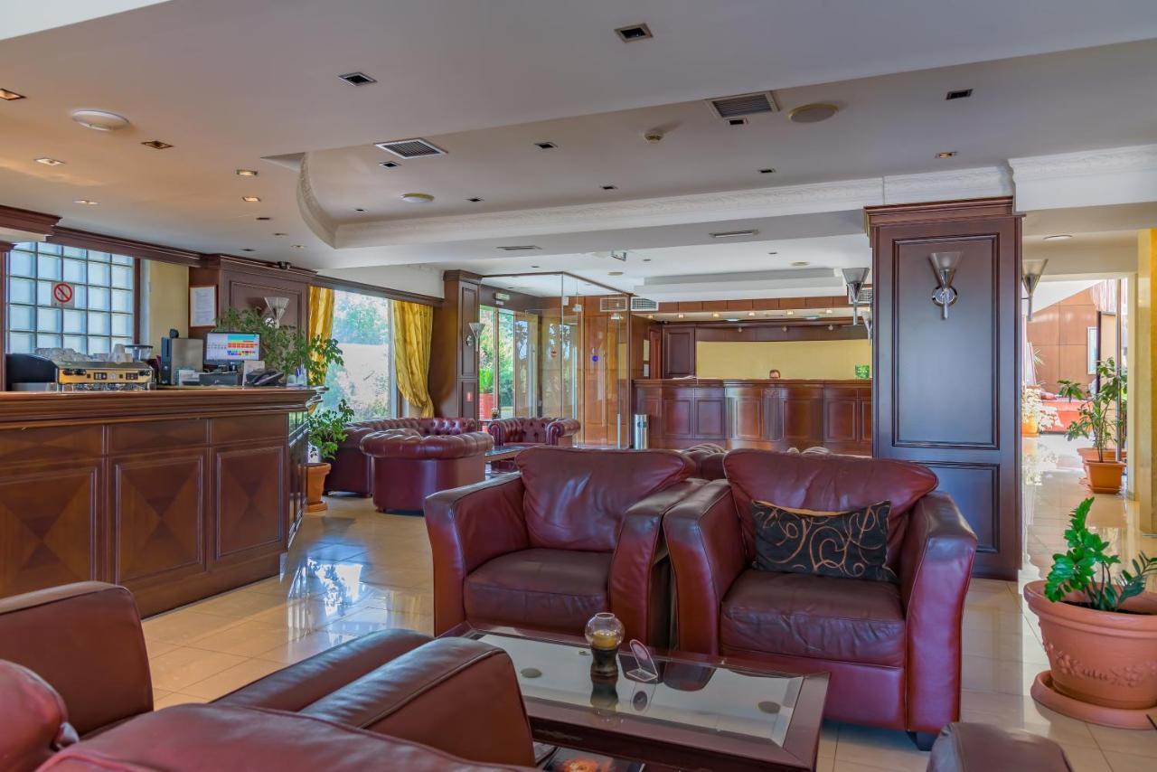 Avalon Airport Hotel Thessaloniki Thermi Exterior photo